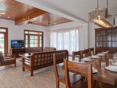 Bali Style Villa with shared pool In Calangute