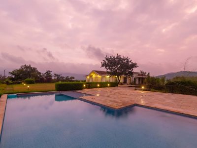 Lonavala 13 Bedrooms @ Shivom Villa - Pawna