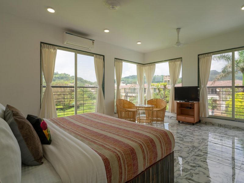 StayVista at Villa Monarch | Luxury Villa with Swimming Pool in Lonavala
