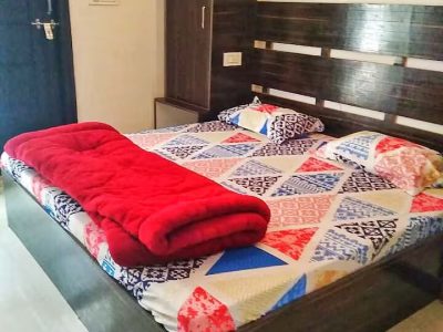 12:22- The stay Rishikesh