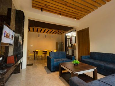 Back stayz Hostel Rishikesh