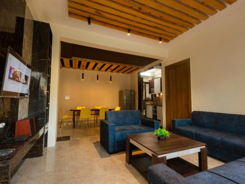 Back stayz Hostel Rishikesh