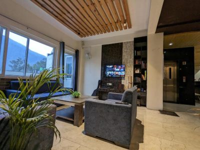 Back stayz Hostel Rishikesh