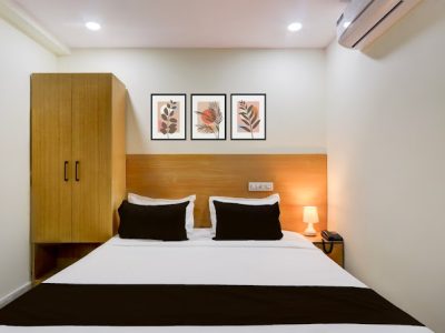 Super Townhouse Kukatpally Formerly SV Royal