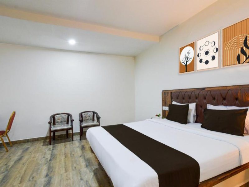 Super Townhouse Vanasthalipuram formerly Hotel Surabhi