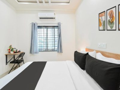 Super Townhouse by OY Kokapet Formerly Aarian Tej Nilayam