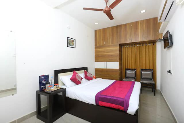 Vaibhava Service Apartments