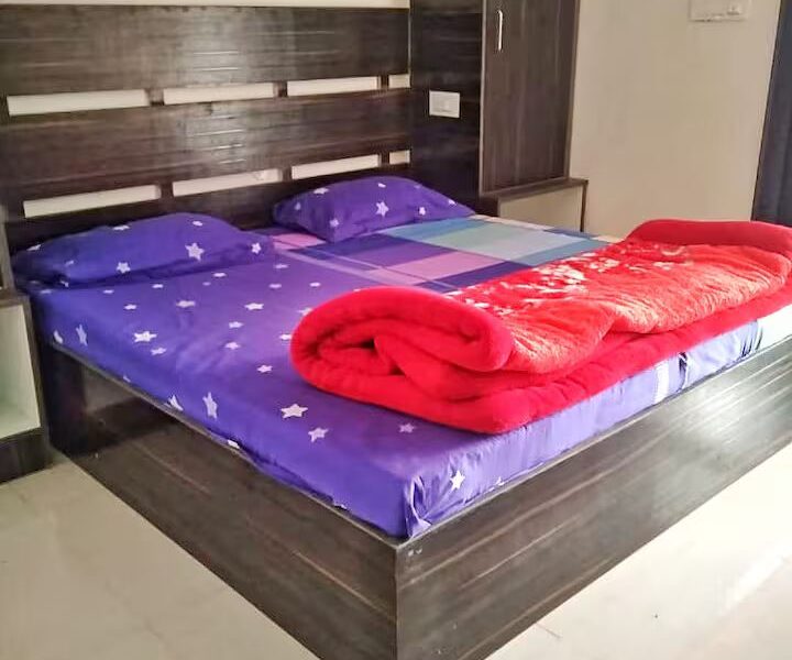 12:22- The stay Rishikesh