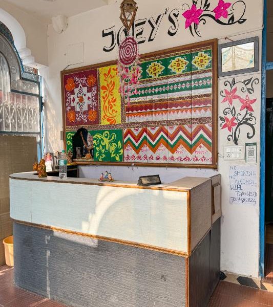 Joey's by the Ganges